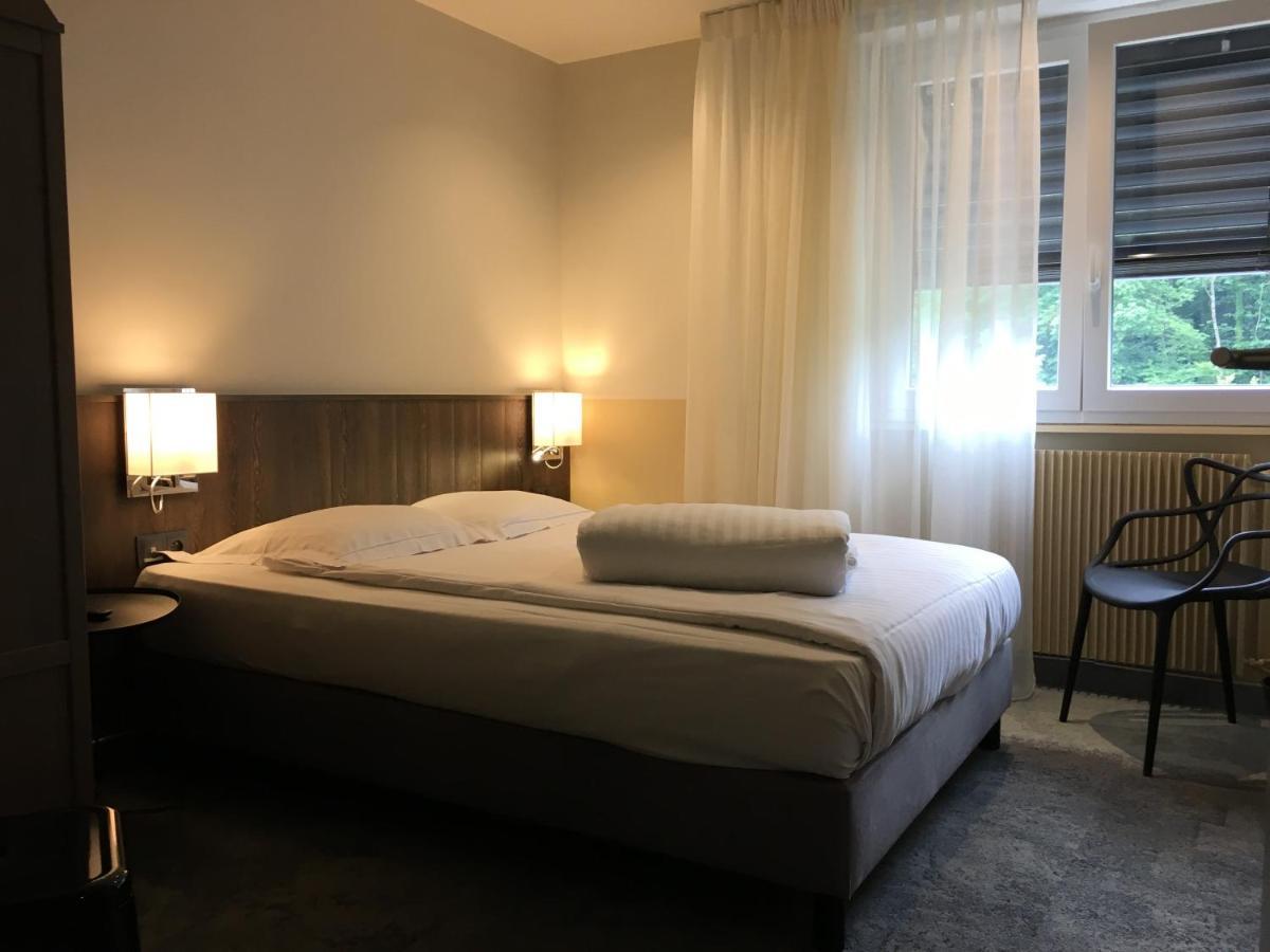 Hotel Restaurant Au Floridor ตานน์ ภายนอก รูปภาพ