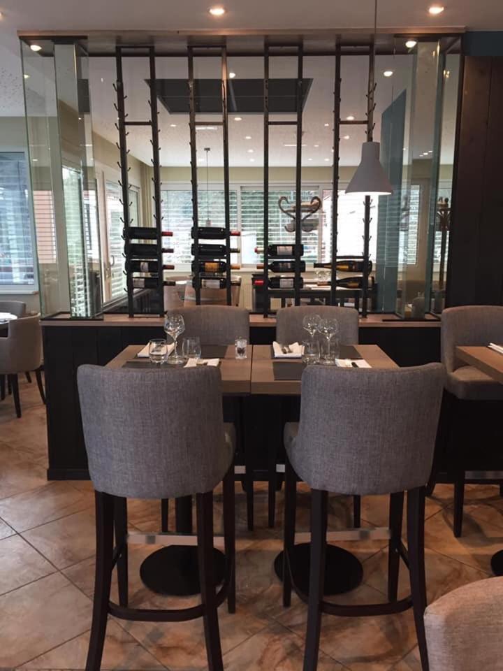 Hotel Restaurant Au Floridor ตานน์ ภายนอก รูปภาพ