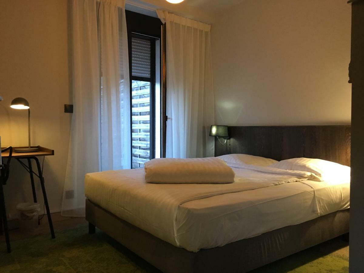 Hotel Restaurant Au Floridor ตานน์ ภายนอก รูปภาพ